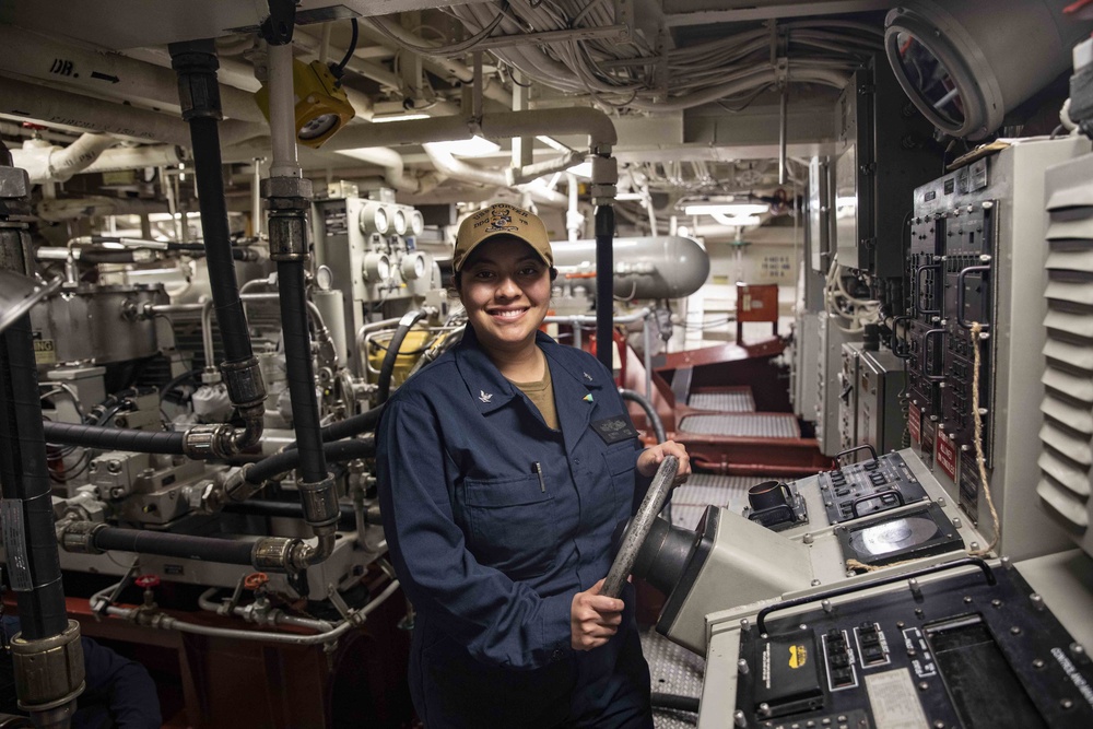 USS Porter Returns To Rota, Spain