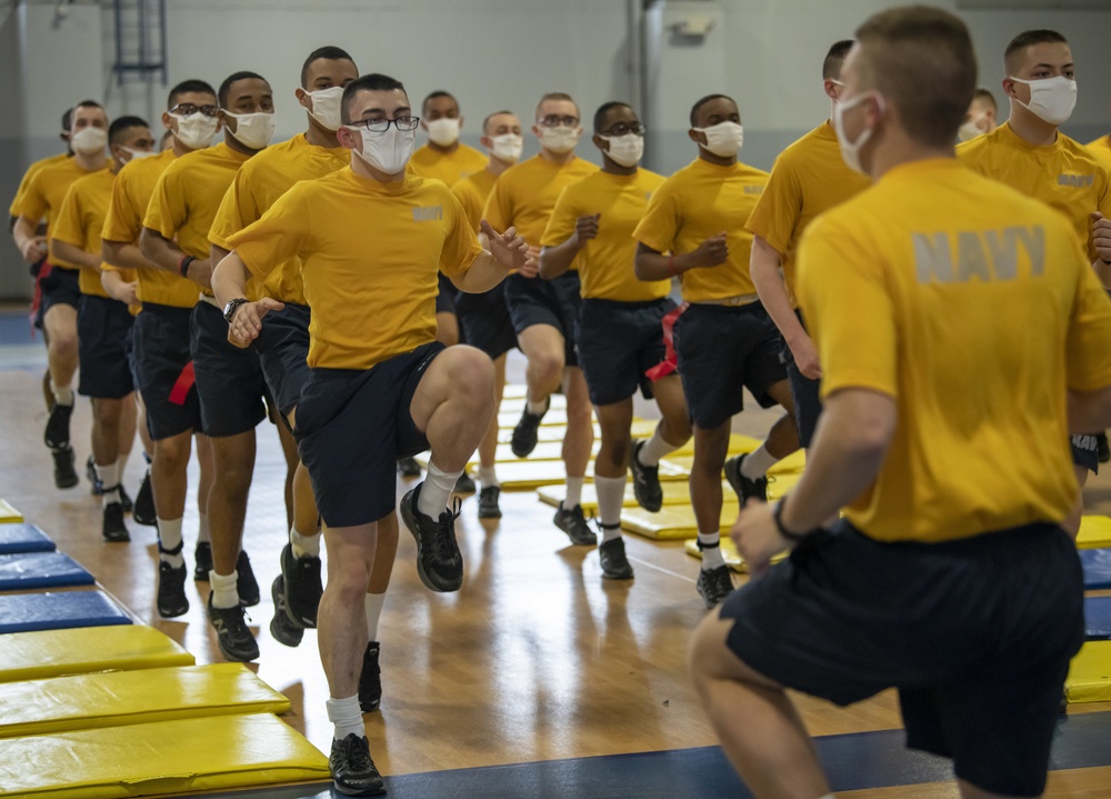 Recruit Final PFA Warmups, Push ups and Forearm Planks