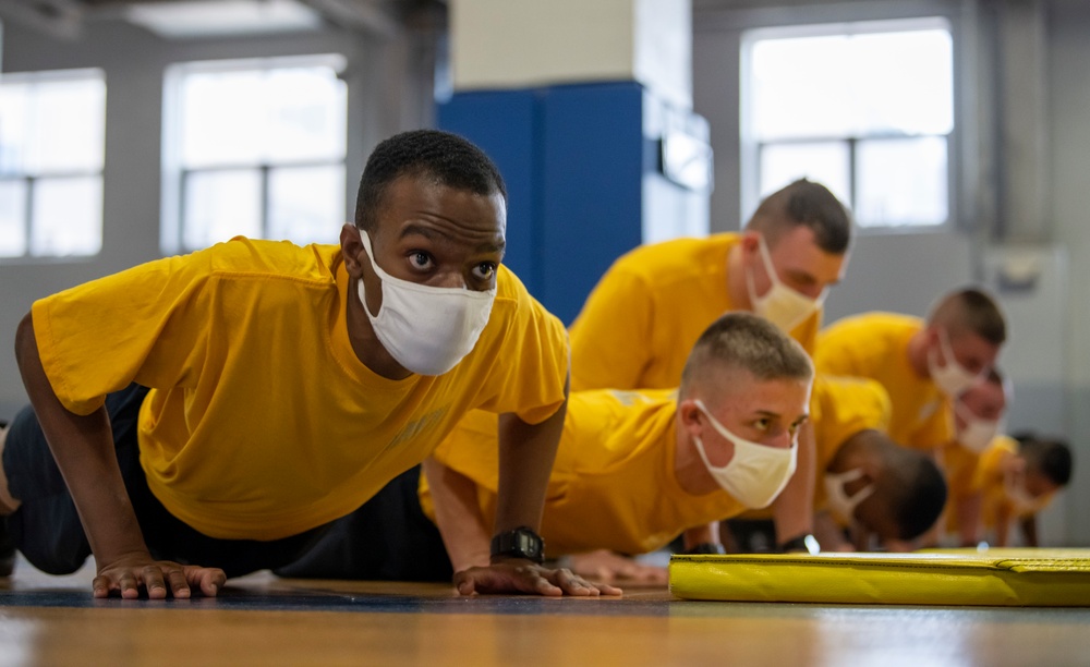 Recruit Final PFA Warmups, Push ups and Forearm Planks