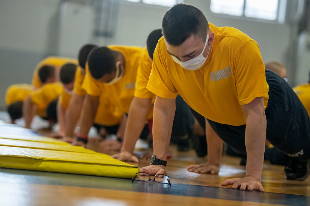 Recruit Final PFA Warmups, Push ups and Forearm Planks