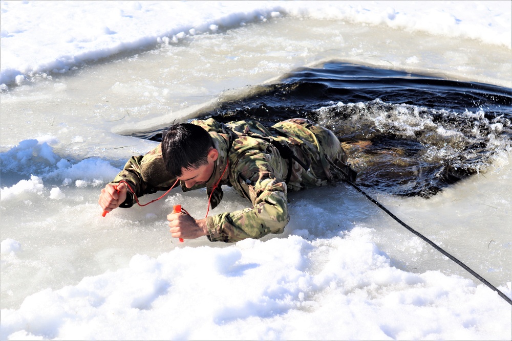 Cold-Weather Operations Course class 21-04 students conduct field training