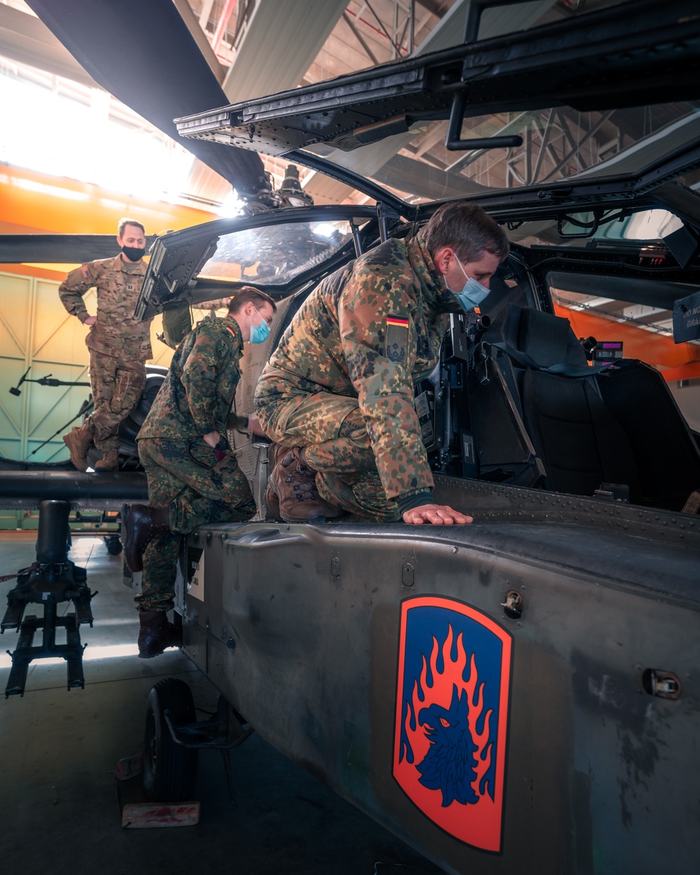 Bundeswehr Rapid Forces Division visits 12th Combat Aviation Brigade