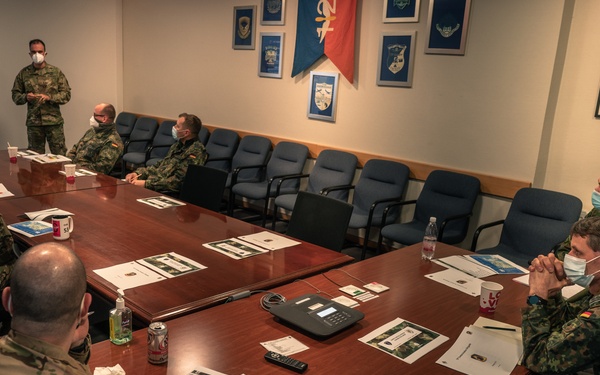 Bundeswehr Rapid Forces Division visits 12th Combat Aviation Brigade