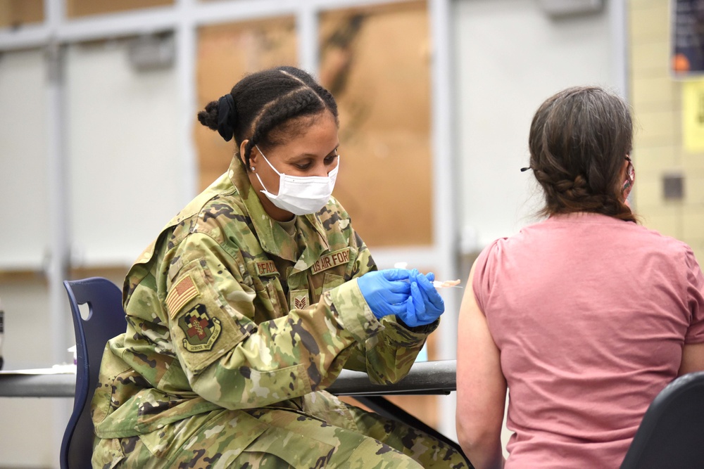 Seven school districts receive second vaccine dose from the Michigan National Guard