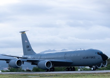 Hawaiian Raptors hold fighter exercise with Alaska-based ‘Aggressors’