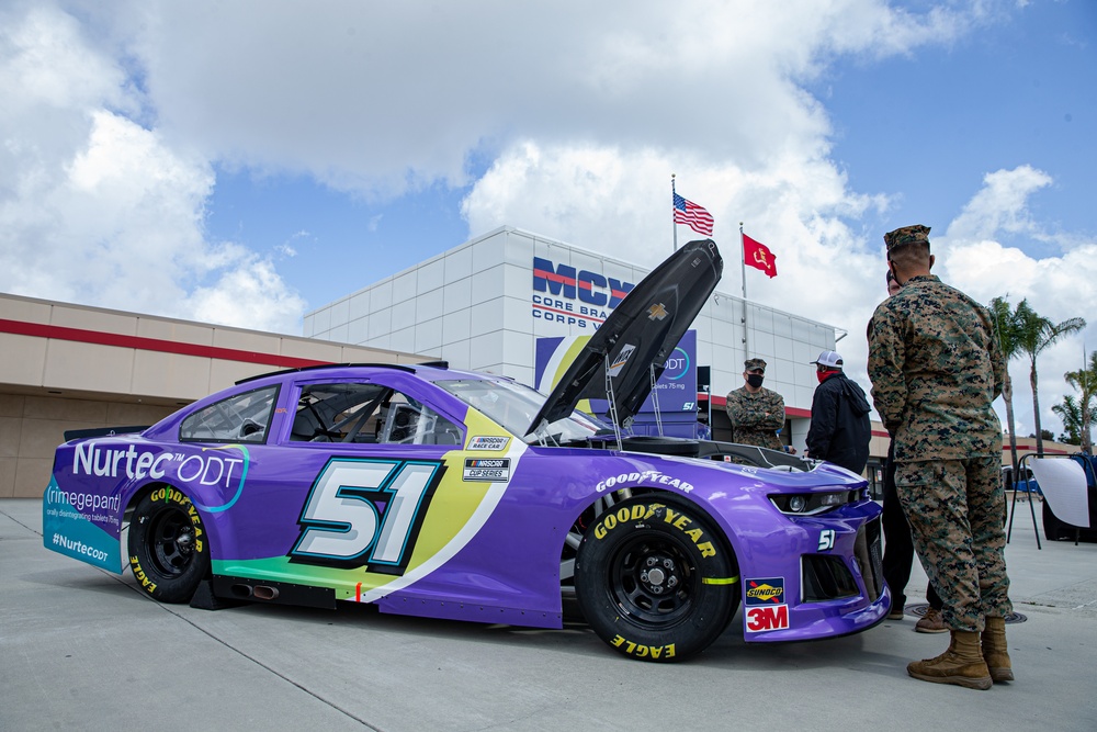 A race to Miramar: Josh Bilicki and team visits