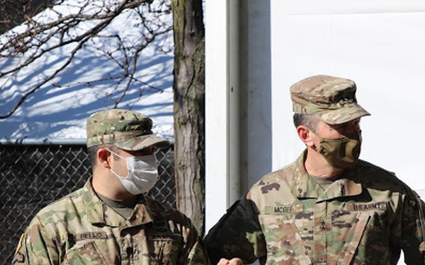 101st Airborne Division Commanding General visits Chicago CVC