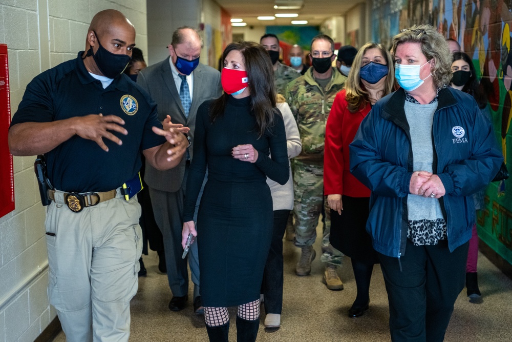 NJ First Lady Visits CBVS