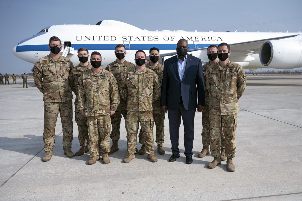 Secretary Austin Greets Troops in South Korea