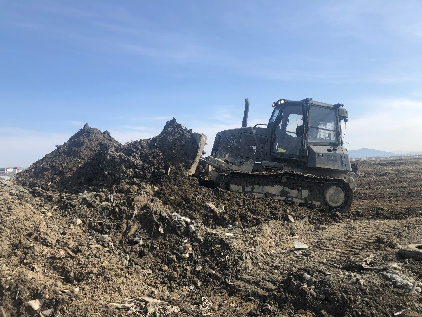 NMCB-4 Conducts Landfill Cap and Closure Project