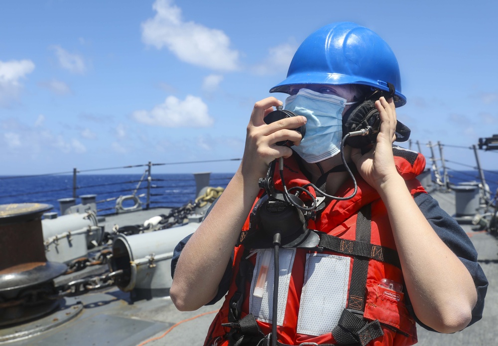 USS Benfold Conducts RAS