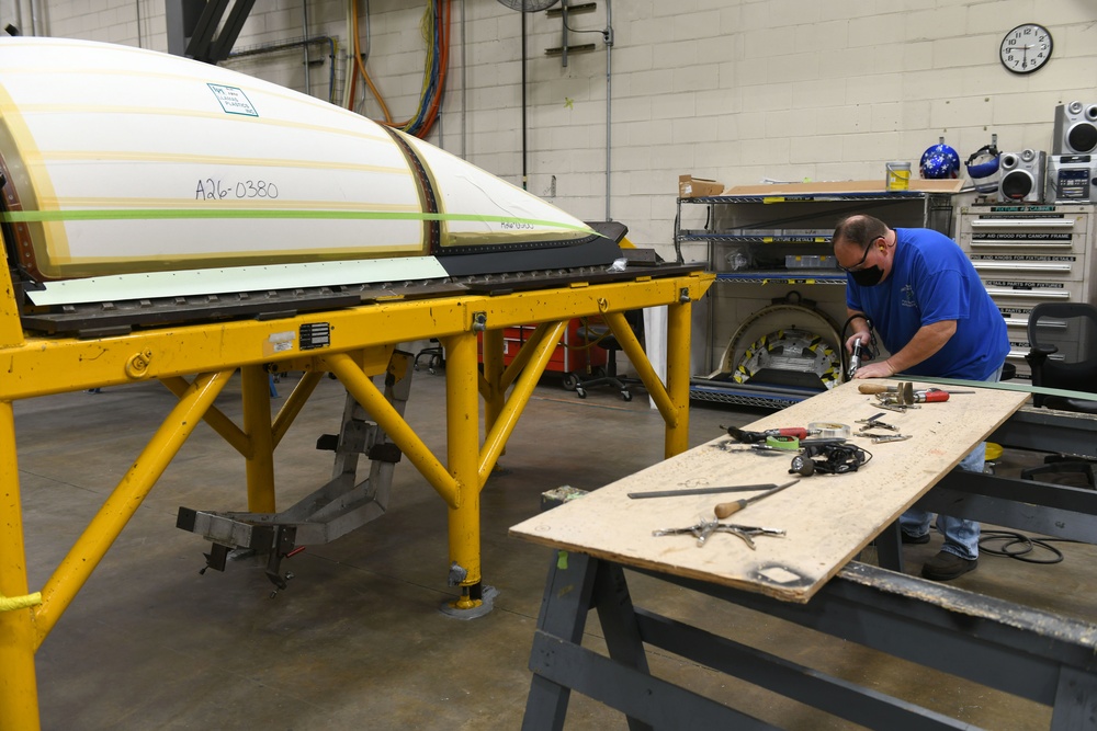 F-15 Canopy Shop gives pilots clear view