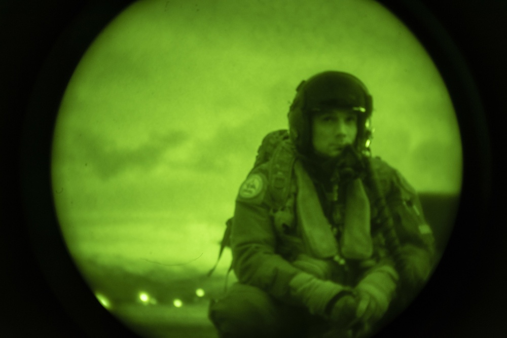 Going Dark; 9the EBS conducts BTF night training ops