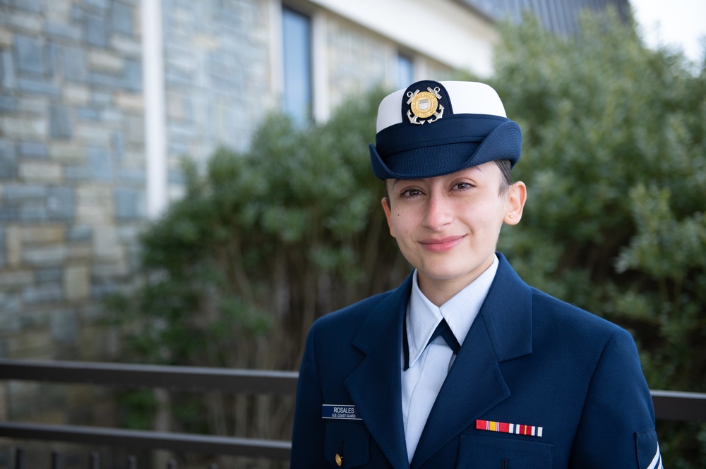 Seaman Jocelyn Rosales earns Coast Guard Honor Graduate for Delta-200