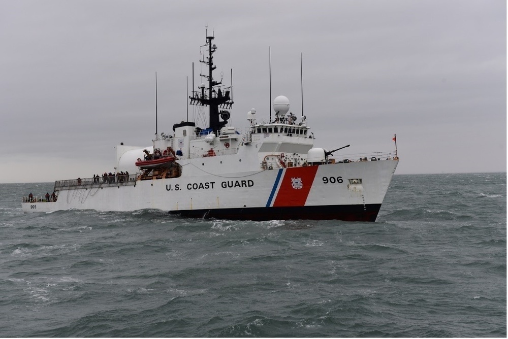 DVIDS - Images - Coast Guard Seneca Returns To Portsmouth [Image 1 Of 4]