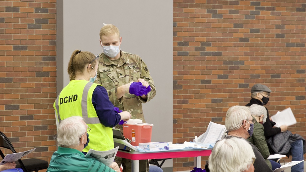 Nebraska Guardsmen supporting vaccination clinics