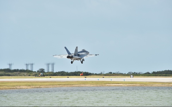 Jets train at NAS Key West