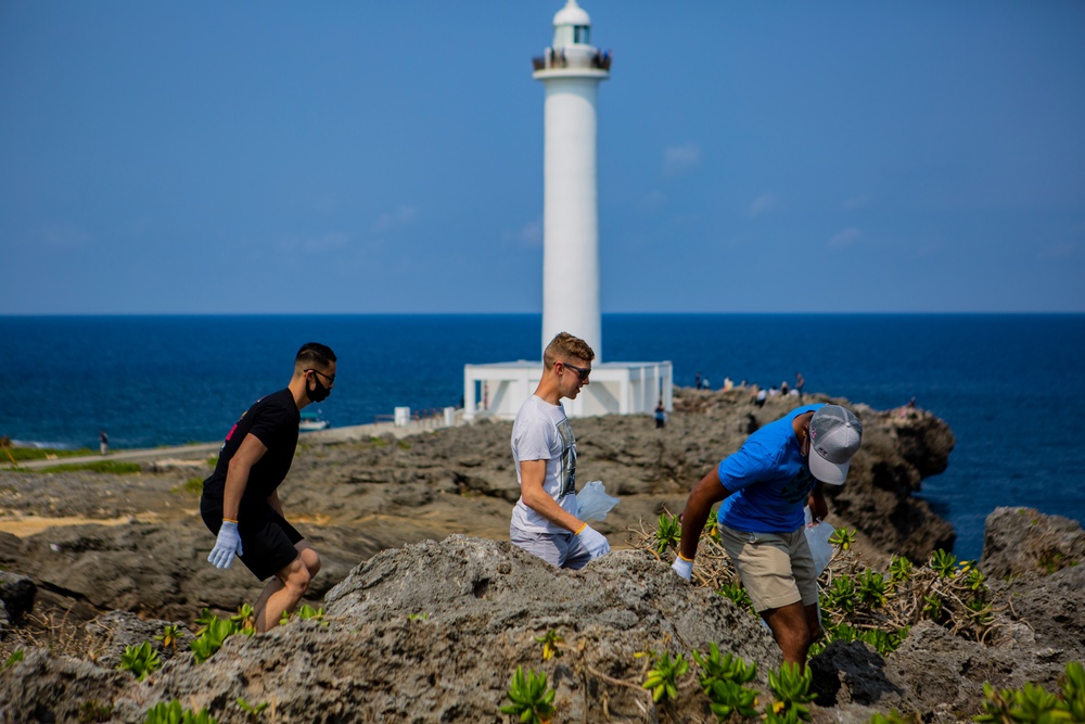 U.S. Marines volunteer to beautify Cape Zanpa