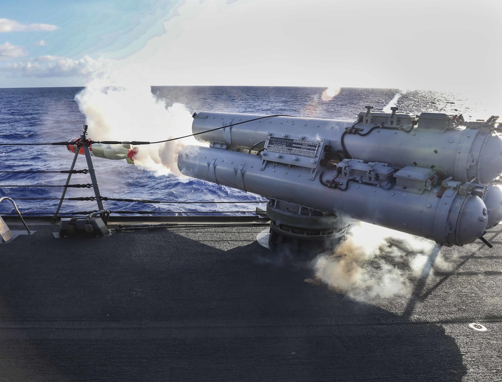 USS Benfold Launches Torpedo