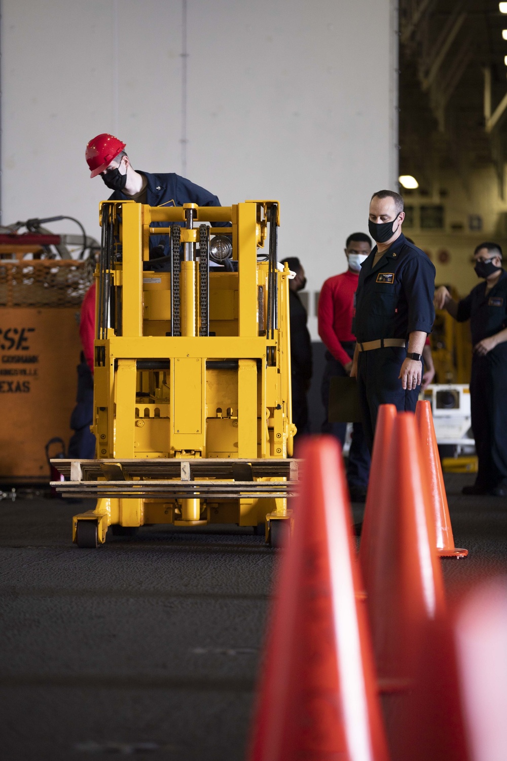 EE Forklift