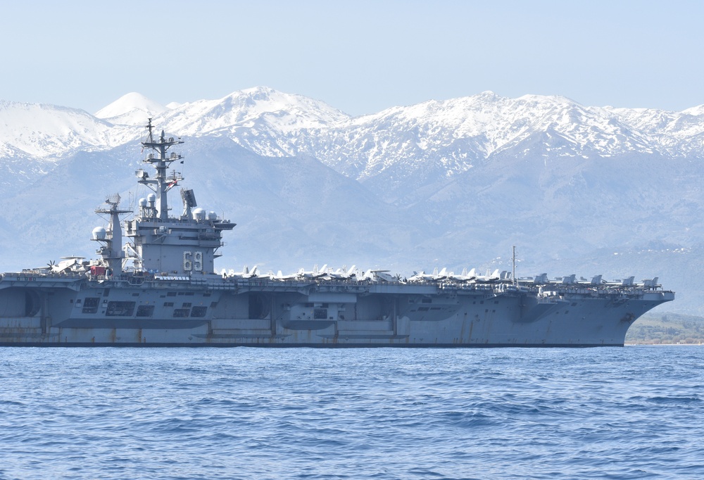 USS Dwight D. Eisenhower (CVN 69) Arrives in Souda Bay, Greece