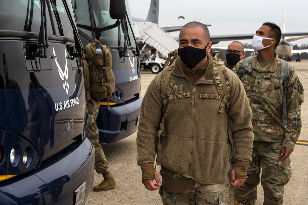 Hawaii National Guard deploys approx. 80 soldiers and Airmen to Washington