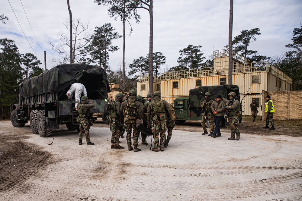 Dutch Marines participate MOUT training on Camp Lejeune