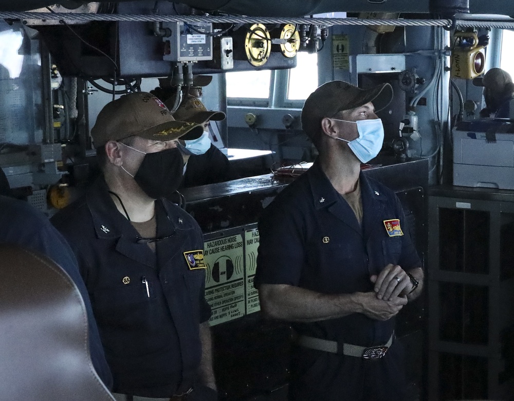 USS Benfold Conducts Missile Exercise