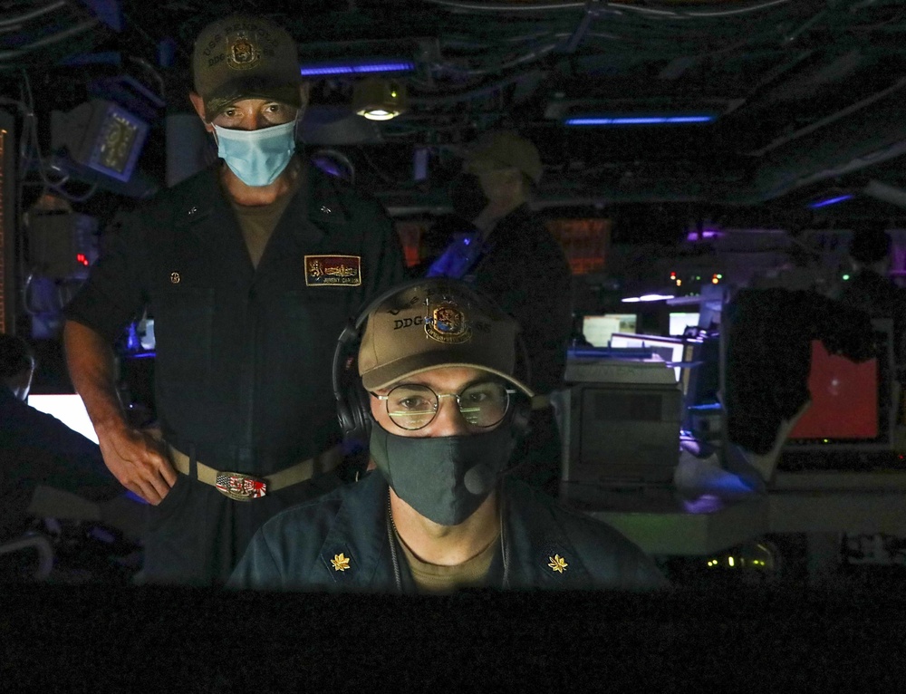 USS Benfold Conducts Missile Exercise