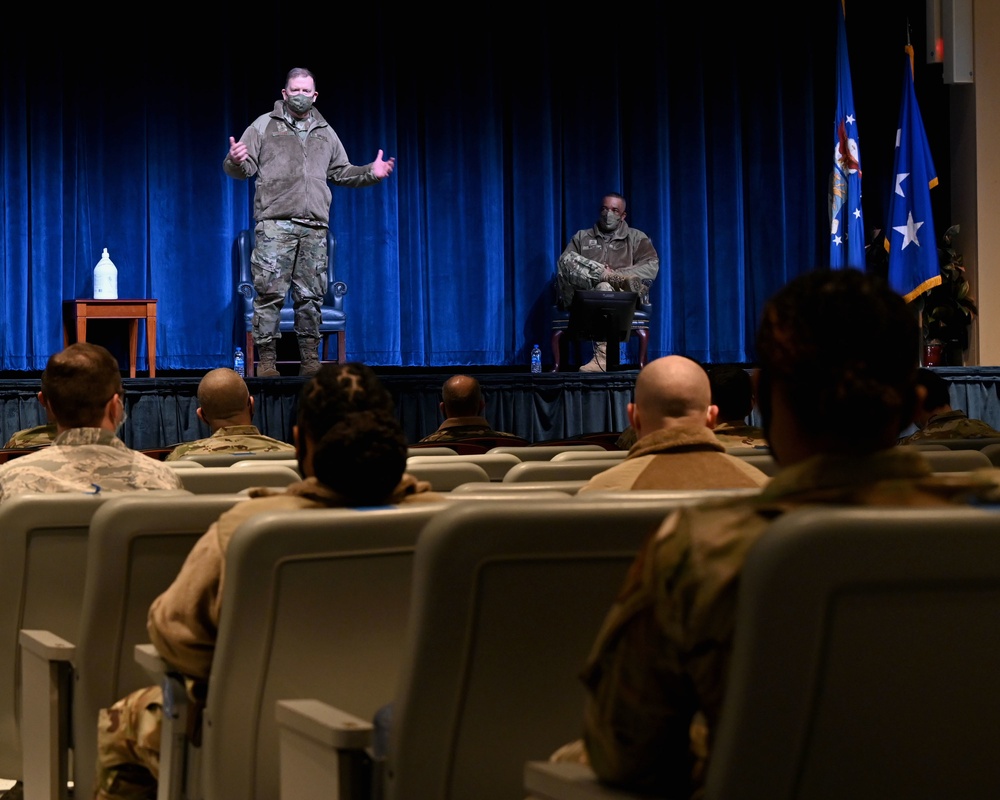AFRC, AETC senior leaders visit 908th Airlift Wing