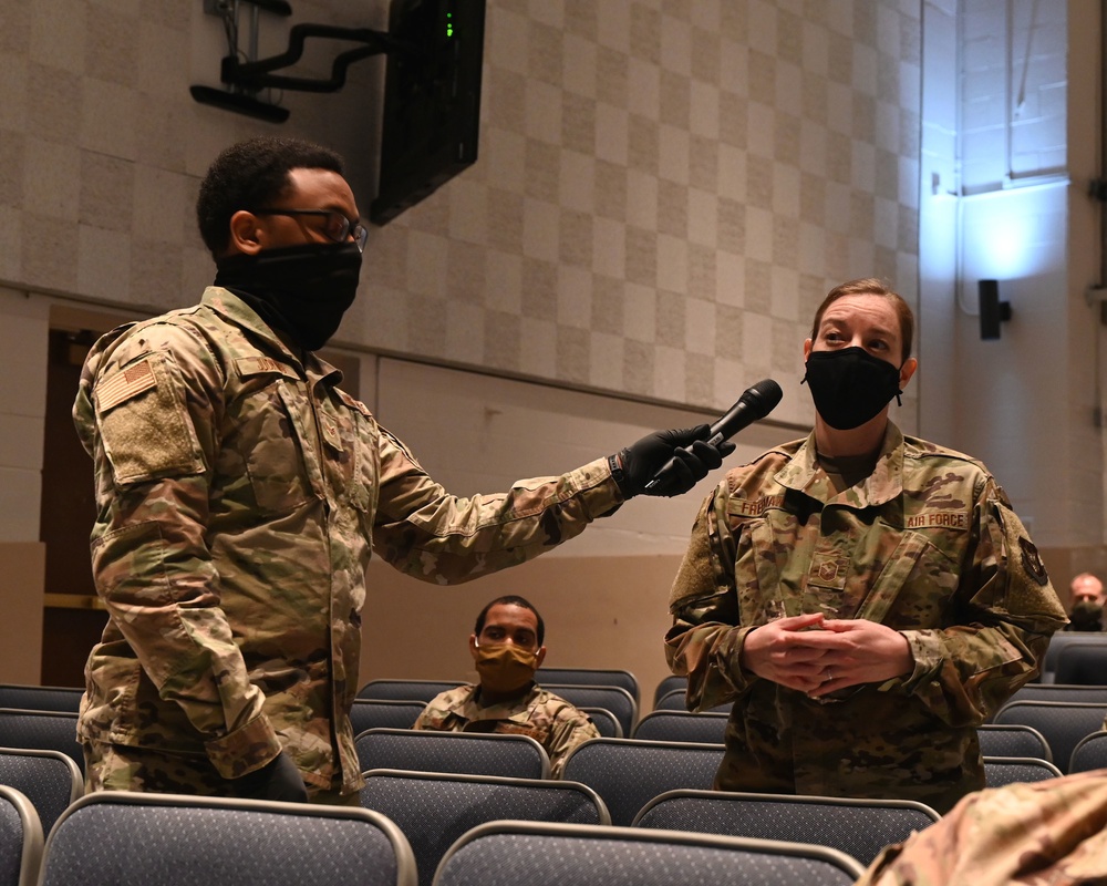 AFRC, AETC senior leaders visit 908th Airlift Wing