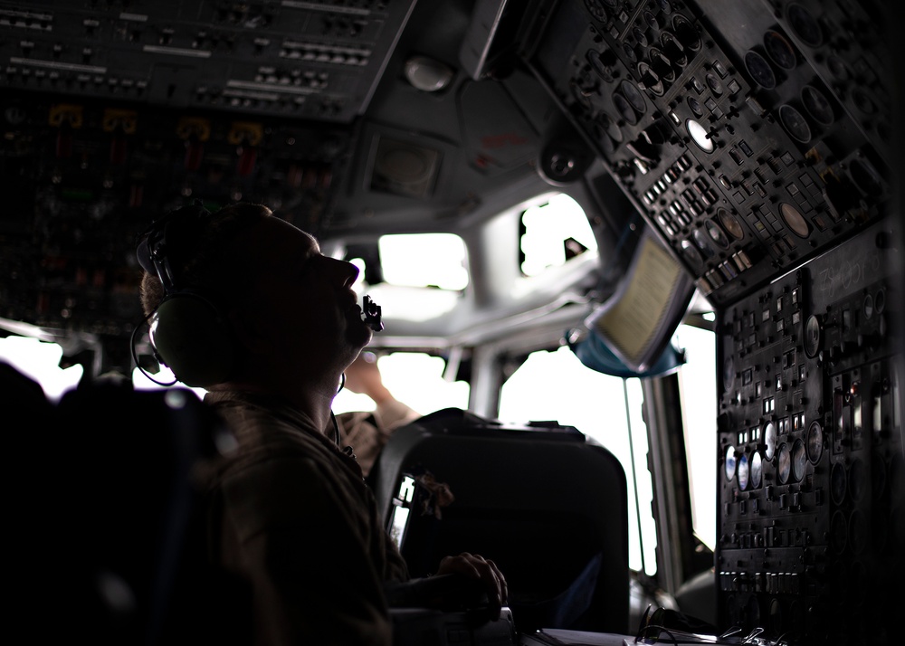 AWACS crew eyes over the battle