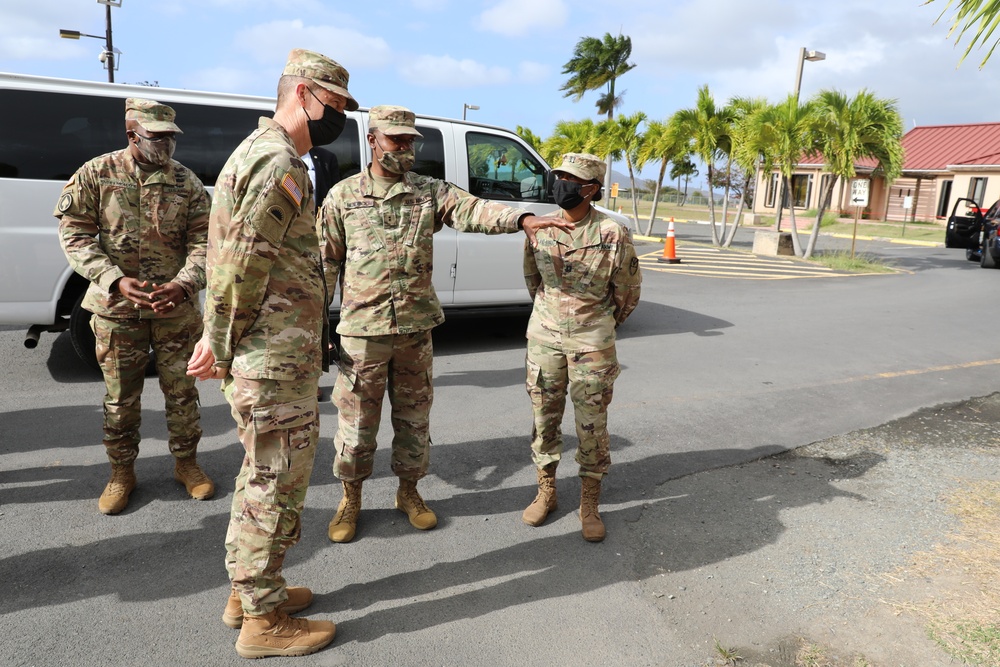Gen. Hokanson visits the VING