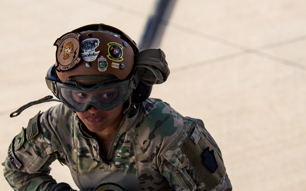 C-130 fuels CENCOM mission