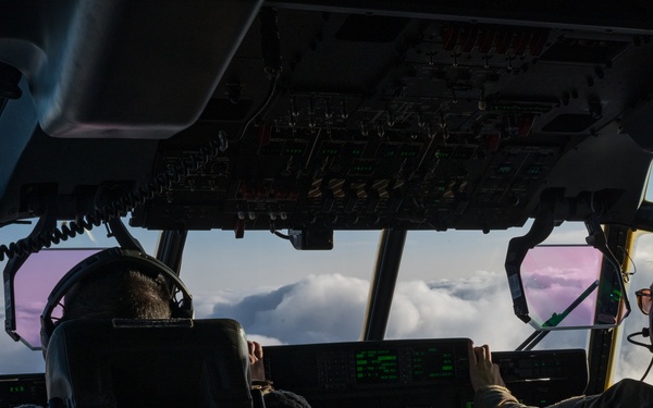 C-130 fuels CENCOM mission