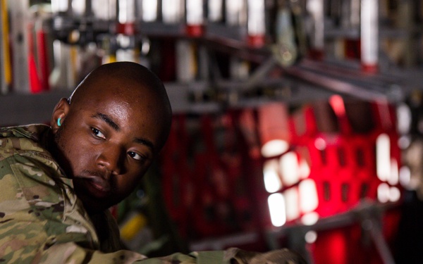 C-130 fuels CENCOM mission