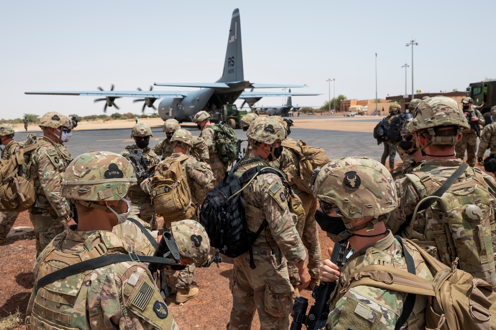 U.S. Africa Command forces conduct assessment in Timbuktu, Mali