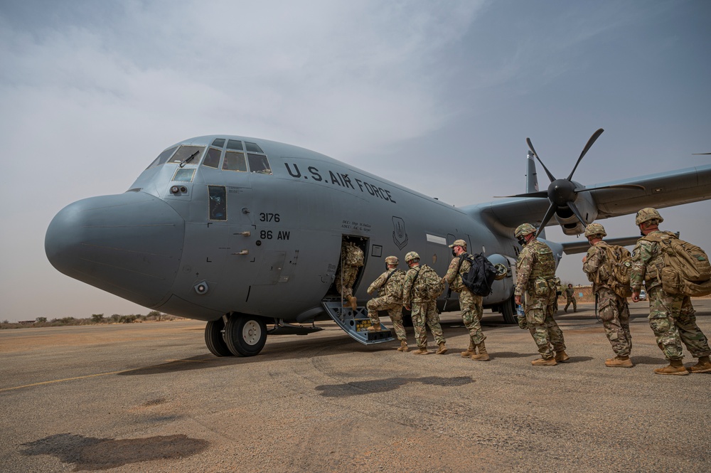 U.S. Africa Command forces conduct assessment in Timbuktu, Mali