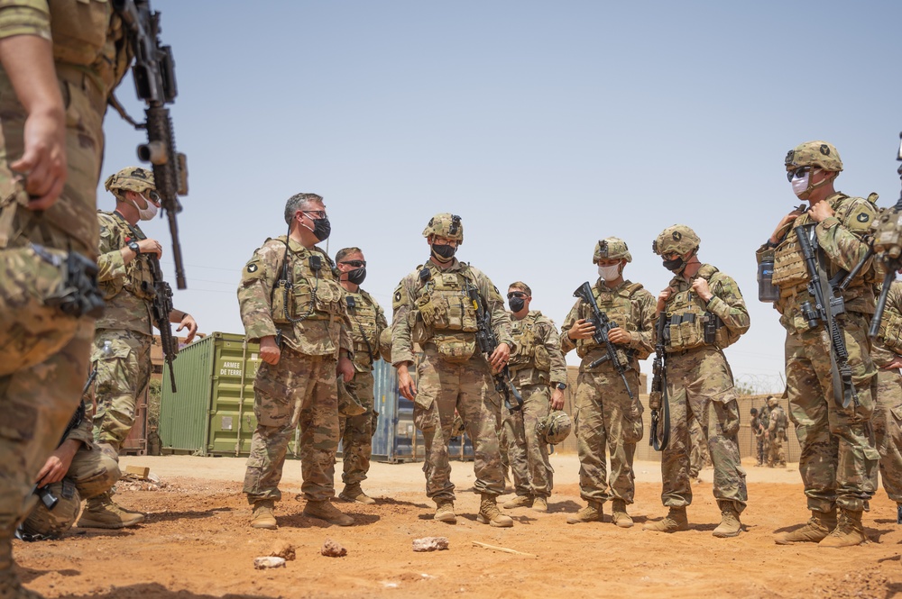 U.S. Africa Command forces conduct assessment in Timbuktu, Mali