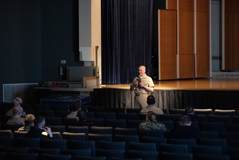 MCPON speaks with USNA Chiefs