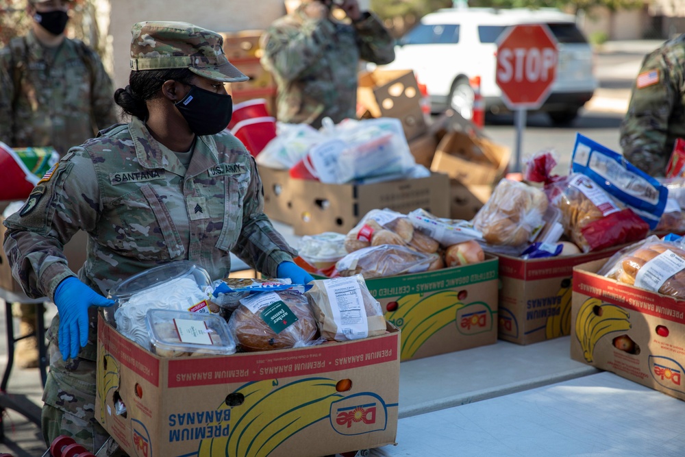 Arizona Guard Supports Queen Creek Food Bank