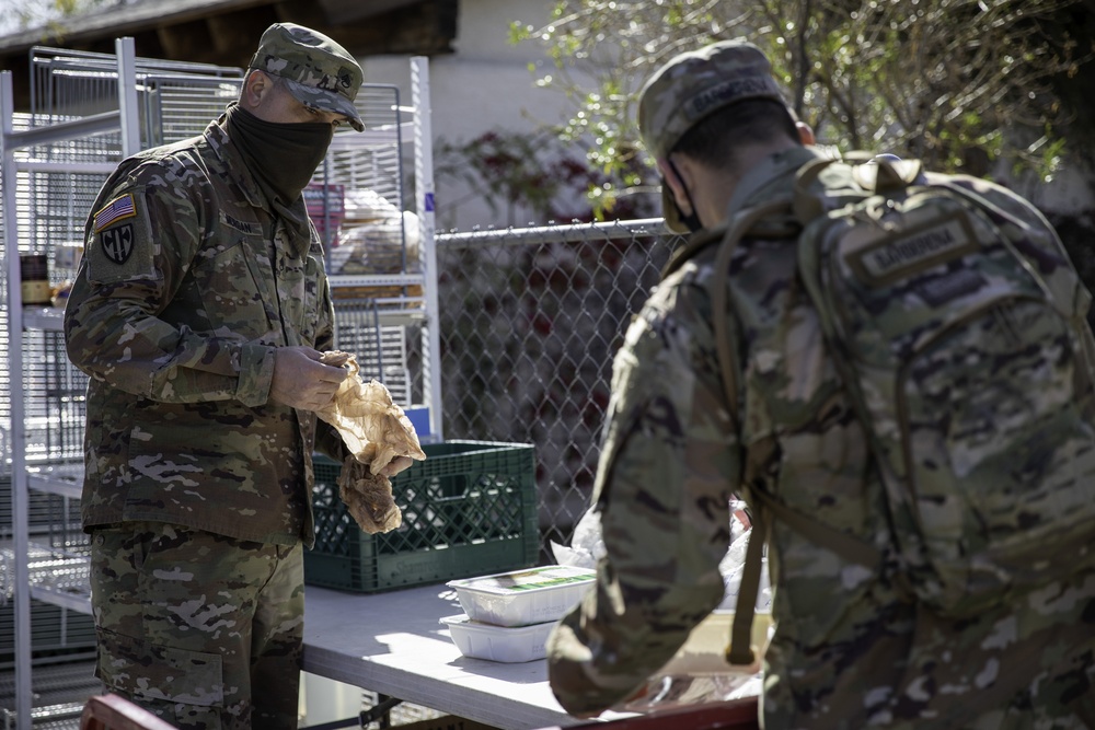 Arizona Guard Supports Queen Creek Food Bank