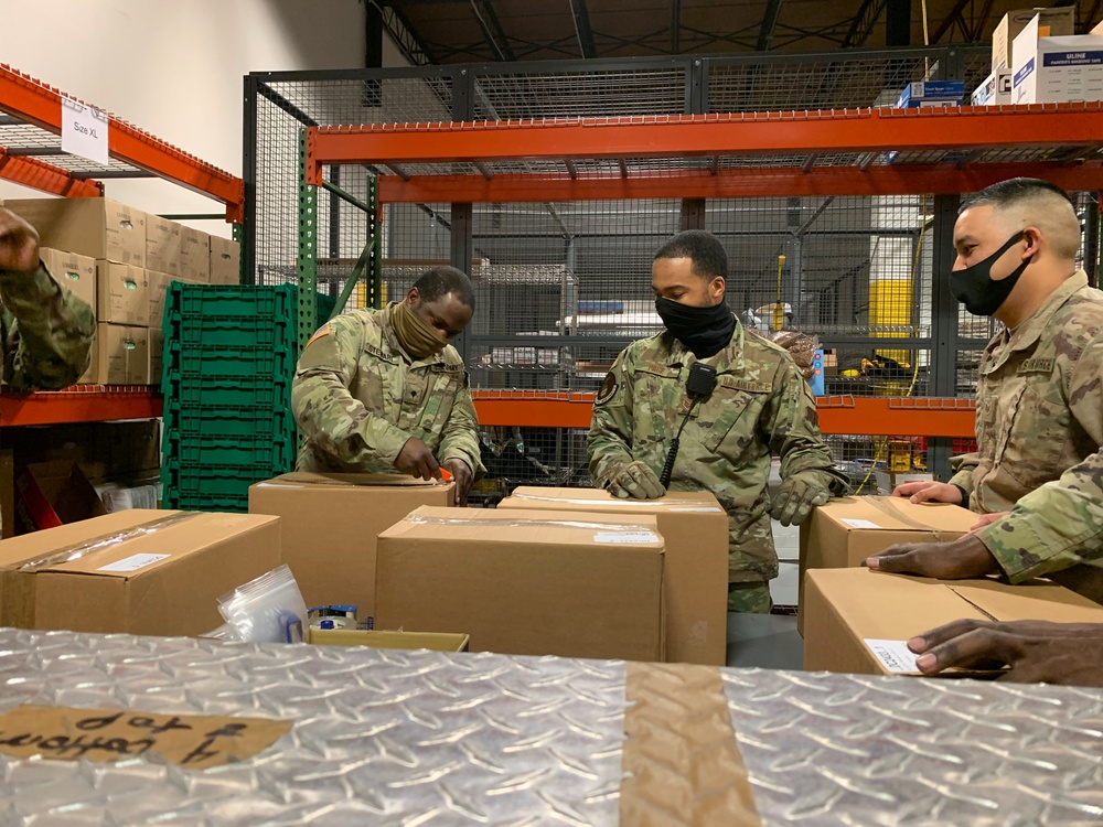 Soldiers and Airmen Assemble Care Packages