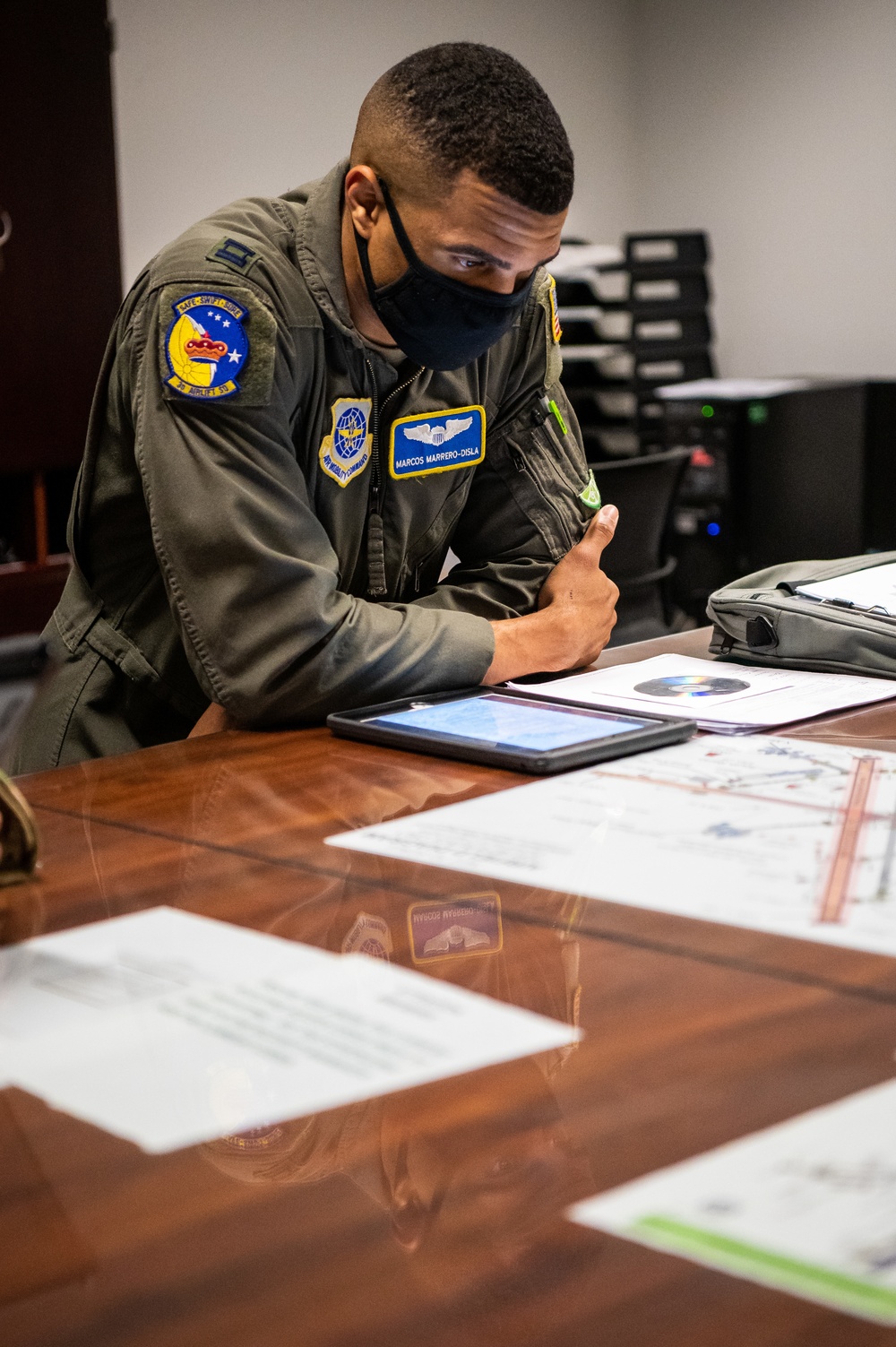 AMC deputy commander takes flight at Dover AFB