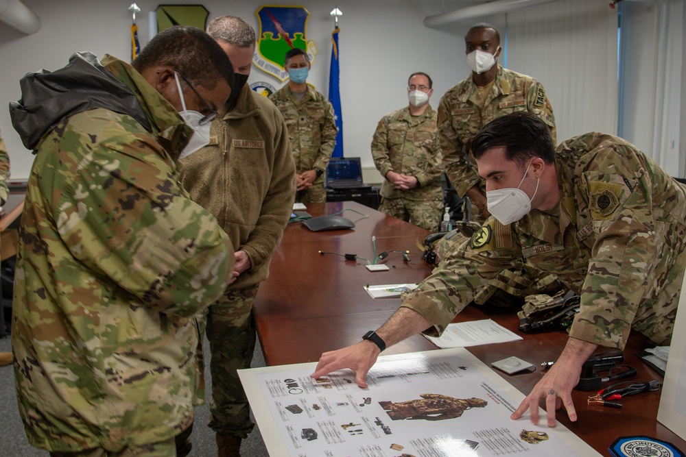 435th AGOW Airmen highlight mission to 3rd AF leadership