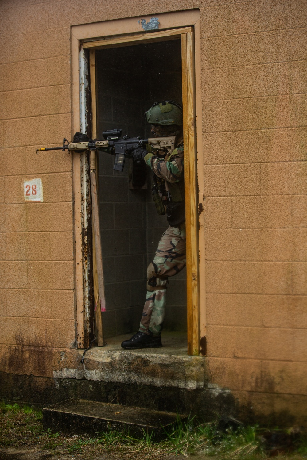 Street to Street | Dutch Marines participated in MOUT training on Camp Lejeune