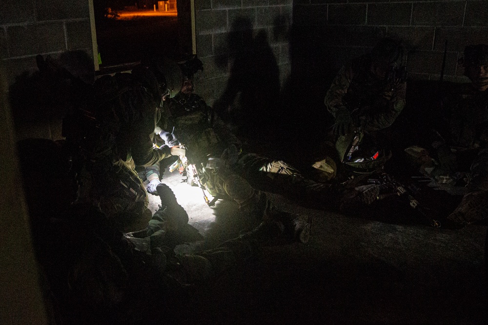 Street to Street | Dutch Marines participated in MOUT training on Camp Lejeune