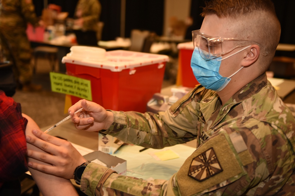 Michigan’s Task Force North Administers the COVID-19 Vaccine to Veterans