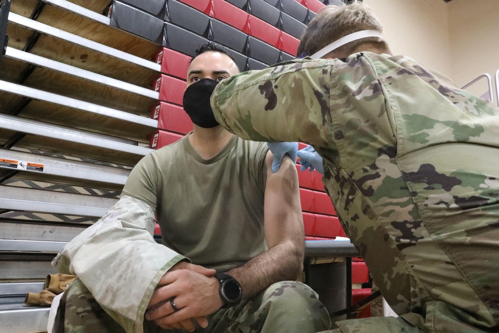U.S. Army Soldiers aid FEMA in administering COVID-19 vaccine to Elizabeth community