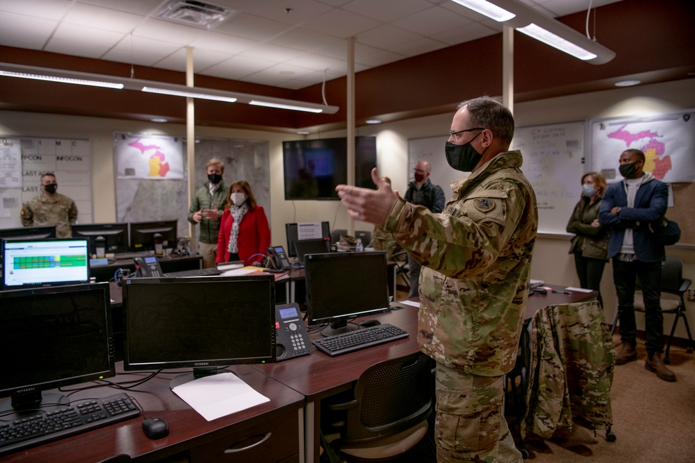 Michigan congressional delegation visits 110th Wing, Battle Creek